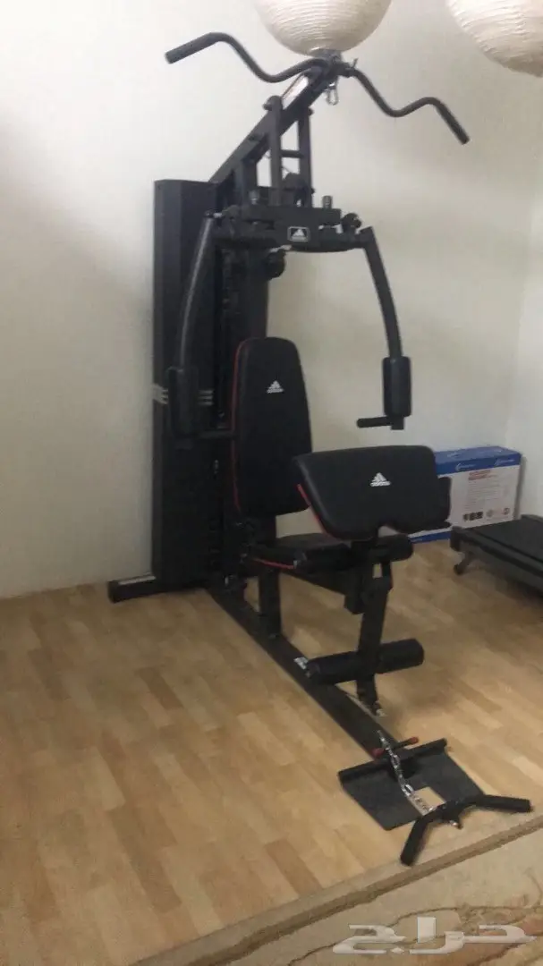 جهاز هوم جيم اديداس  فرصه شبه جديد ومعاه سير 