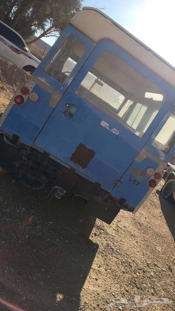 جيب لاندروفر ديفندر (image 2)