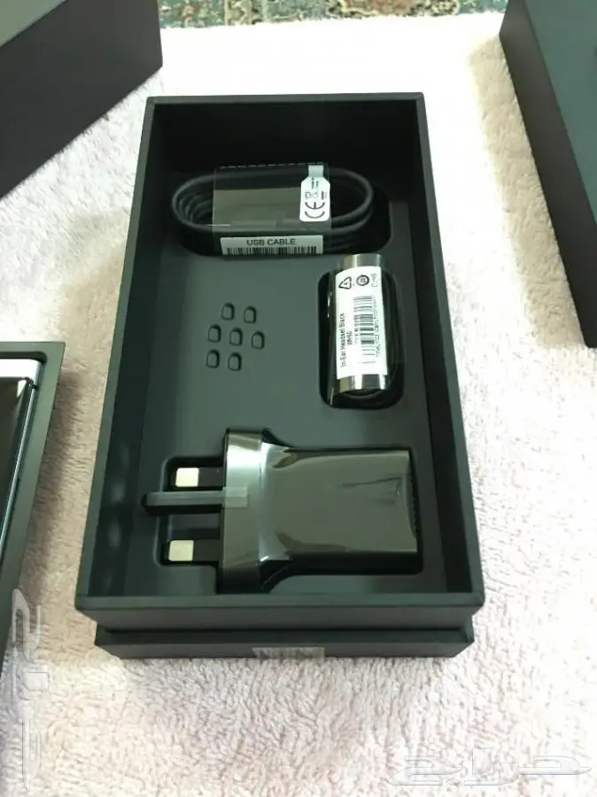 للبيع جوال بلاك بيري Key one (image 8)