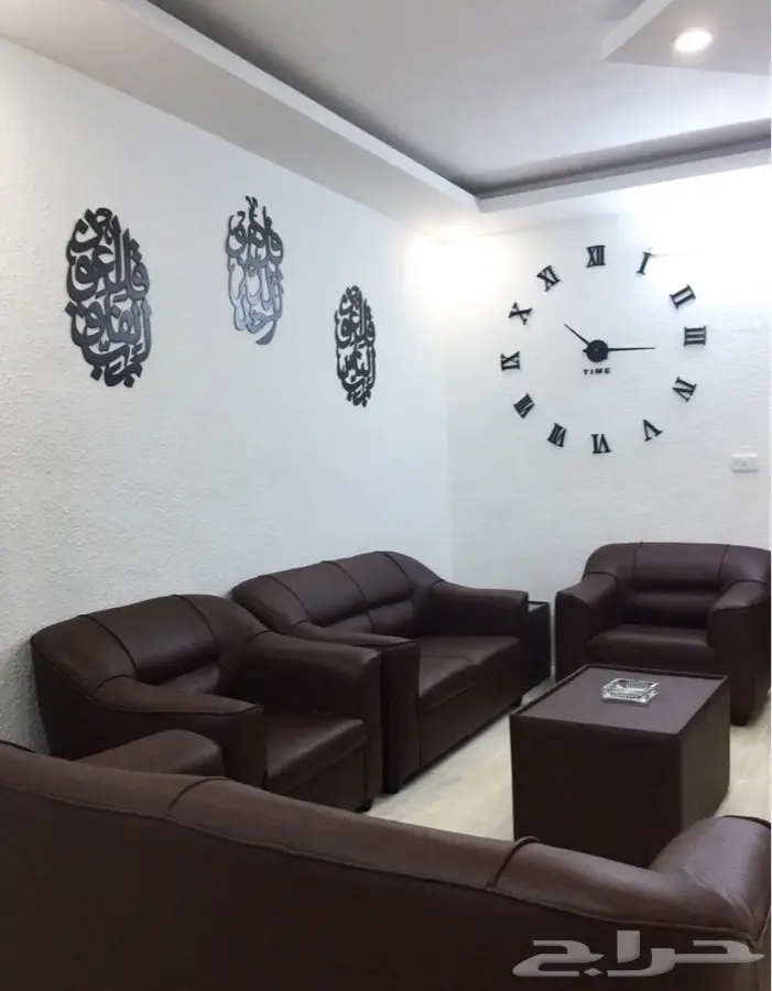 ساعات حائط مميزة و كبيرة  (image 18)