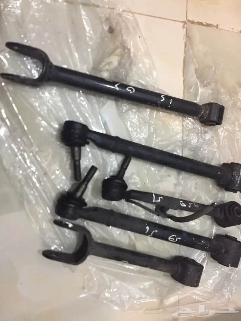 مقصات مساعدات اذرعه لكزس ES-GS-LS-IS (image 1)