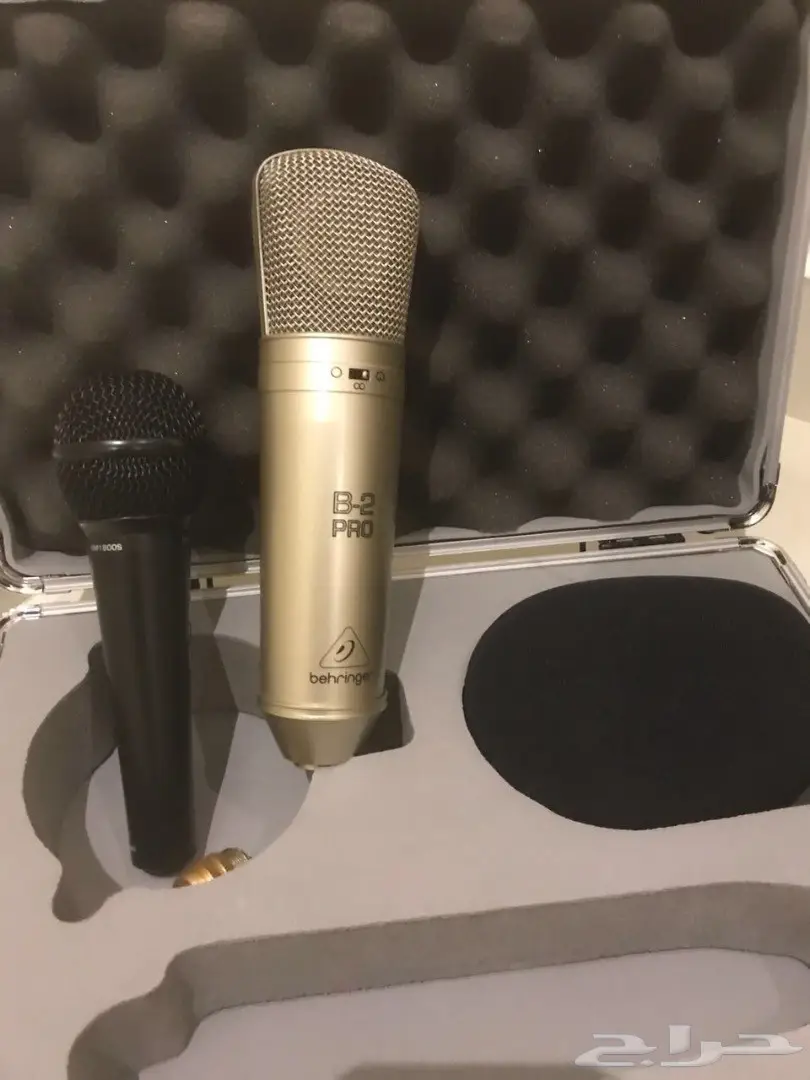 استديو منزلي 2500 عرض ل24 ساعه فقط  behringer (image 1)