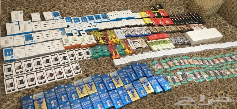 للبيع بضاعة اكسسوارات جوالات بسعر الجمله (image 6)