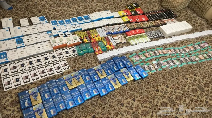 للبيع بضاعة اكسسوارات جوالات بسعر الجمله (image 8)