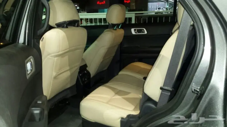 2011 إكسبلورر ليمتد دبل (image 9)