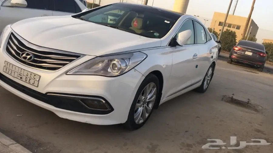 ازيرا 2015 للبيع (image 2)