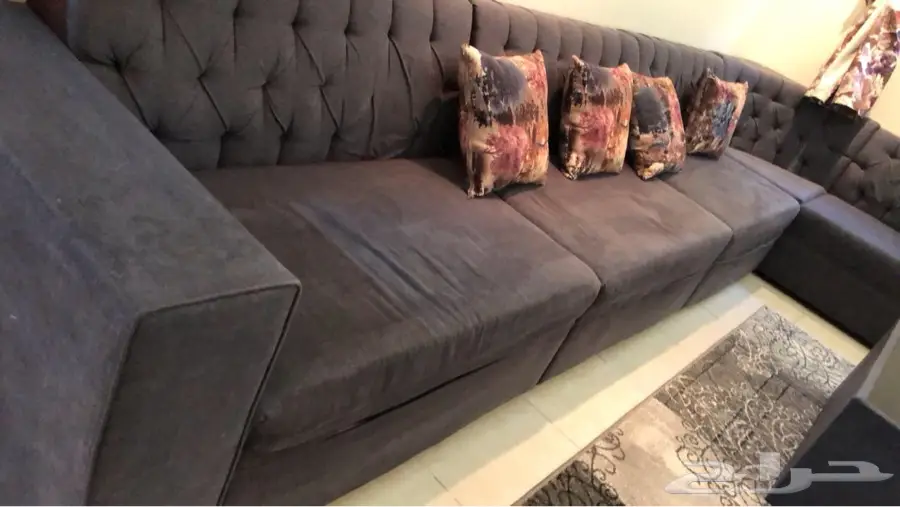 كنب للبيع ب550 (image 1)