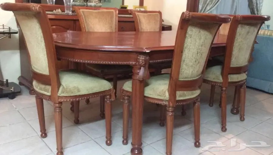 طاولة سفرة صالون