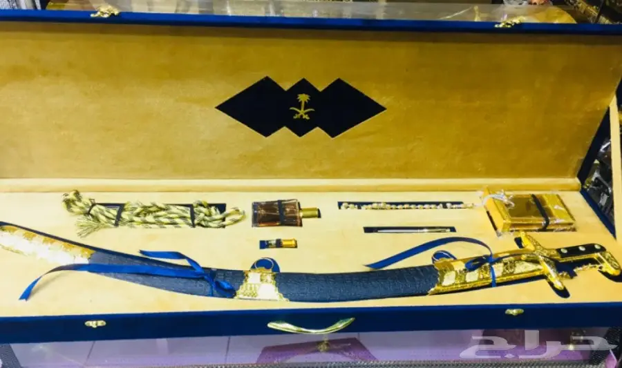 مزاد 40 د طقم هدية يجمل ممكن من نصيبك شاهد  (image 3)