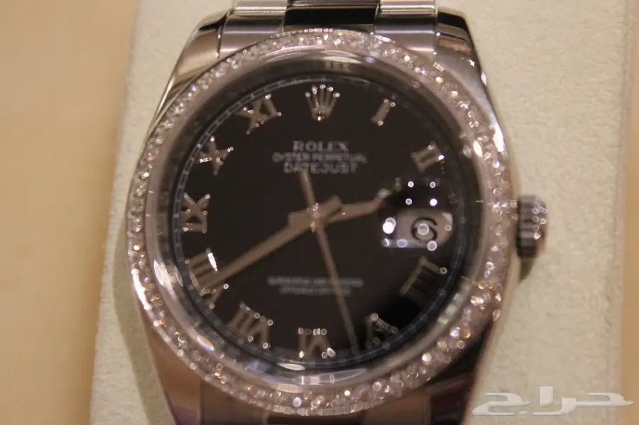 ROLEX الماس مديل جديد اصلية شبه جديدة (image 11)