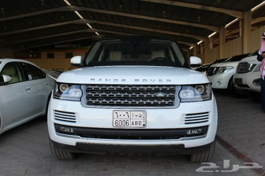 لاند روفر رنج روفر فوج موديل 2017   (image 1)
