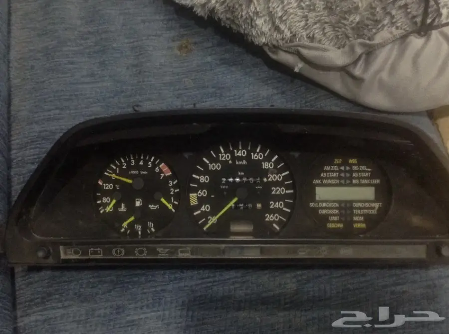 قطع مرسيدس 560 اصليه  (image 1)