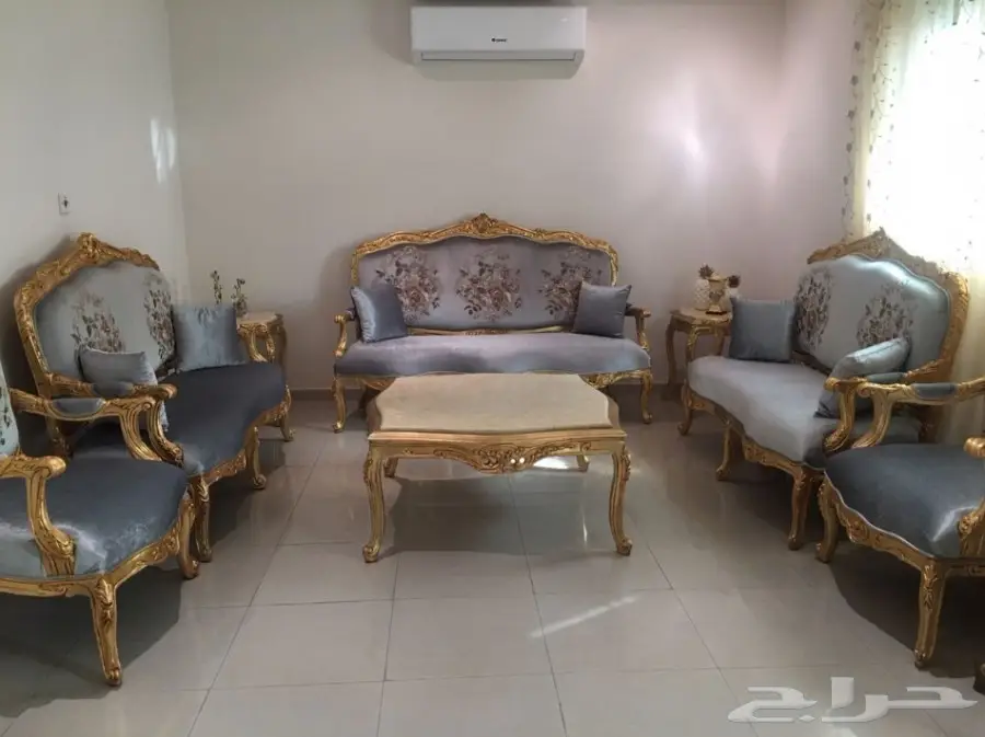 كنب فخم للبيع