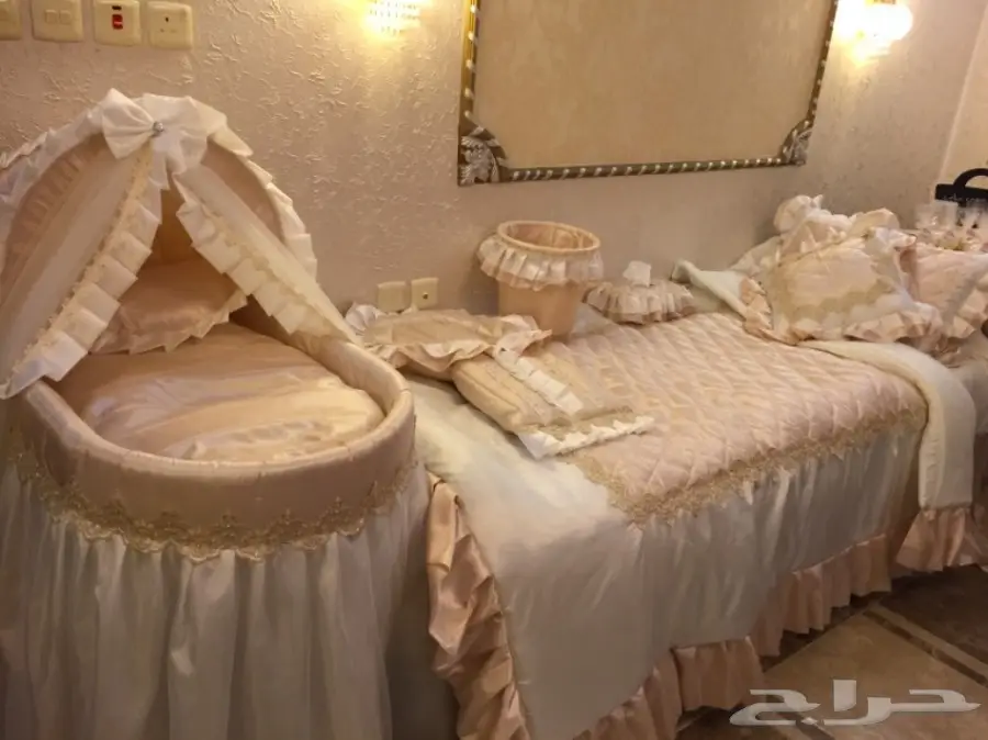 طقم مفرش سرير للنفاس 