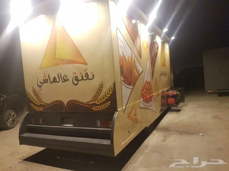 فود ترك للبيع -دينا ايسوزو NQ 2016 طول 5.6م (image 1)