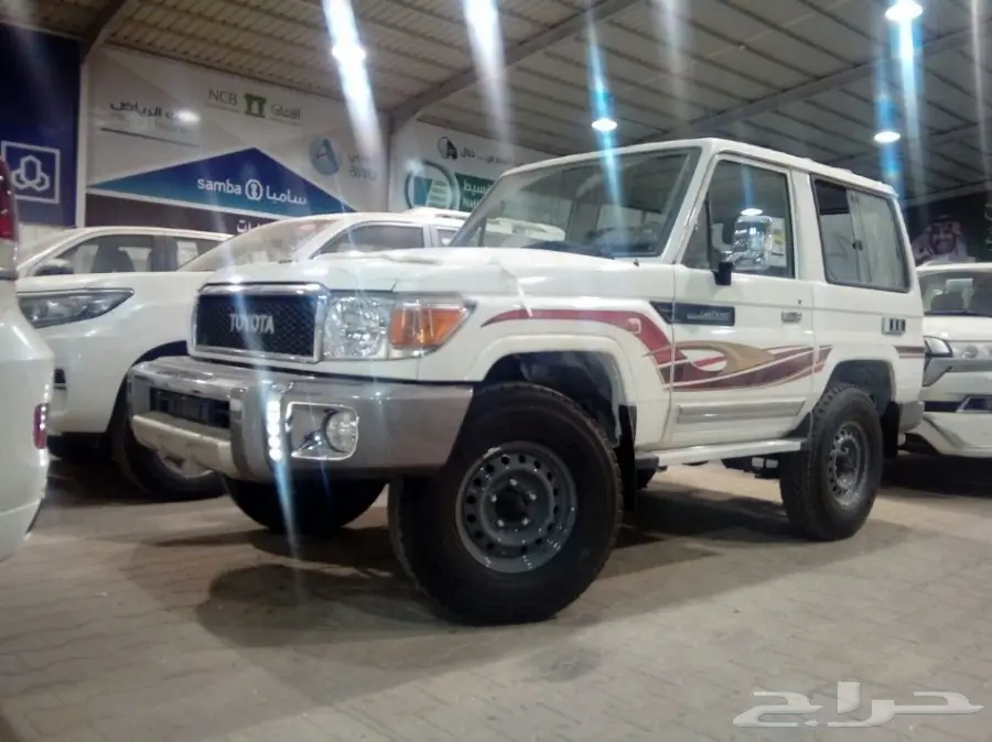 تويوتا ربع بريمي 2018 - نفقيشن(كاش وتقسيط) (image 2)