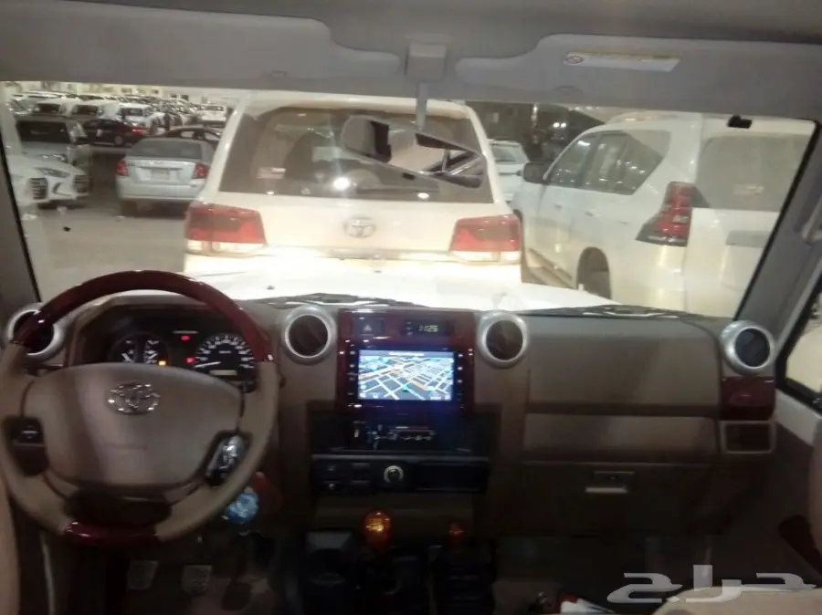 تويوتا ربع بريمي 2018 - نفقيشن(كاش وتقسيط) (image 6)