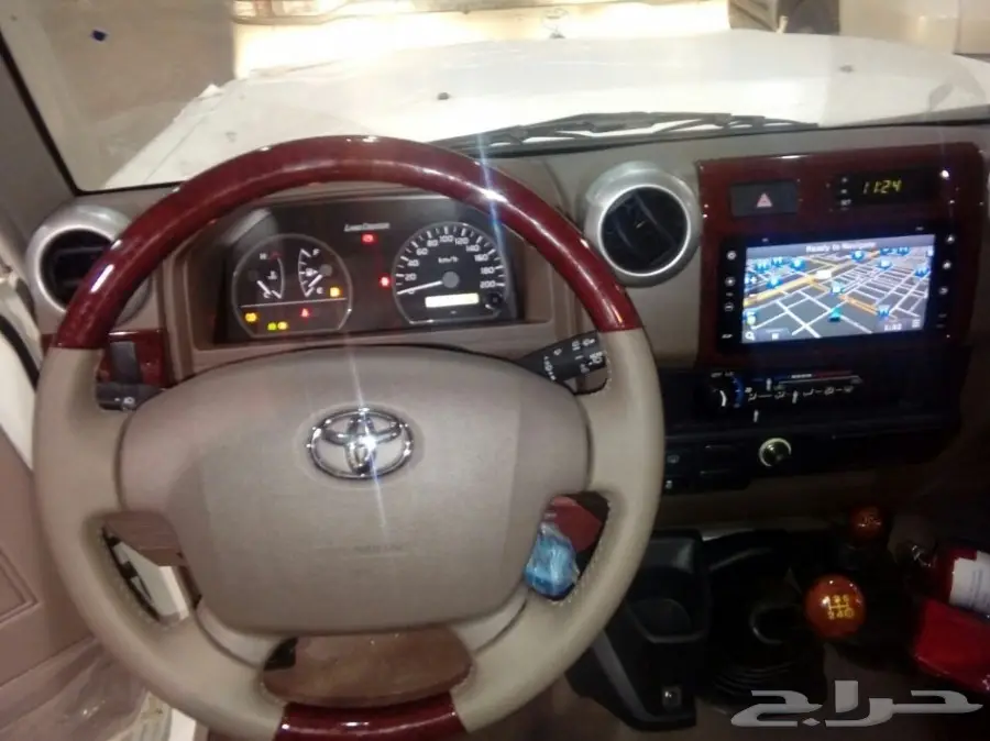 تويوتا ربع بريمي 2018 - نفقيشن(كاش وتقسيط) (image 9)