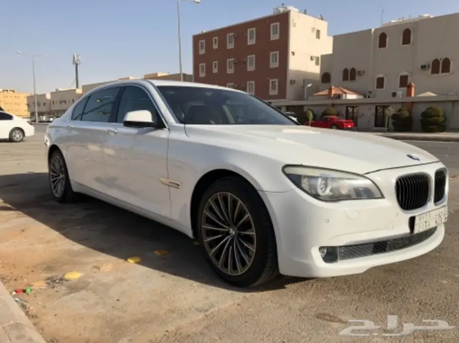 Bmw موديل 2009 حجم 740 (image 1)