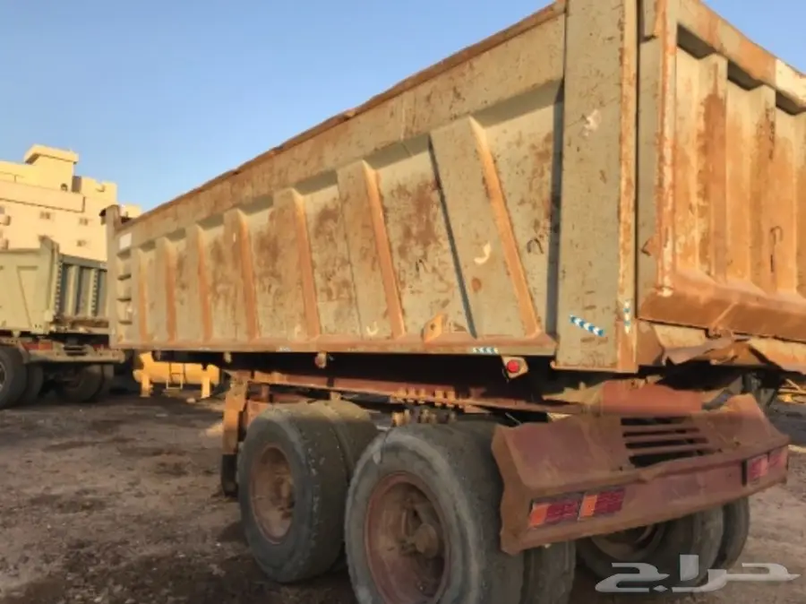 للبيع صندوق قلاب 24 م بسعر 16 الف (image 1)