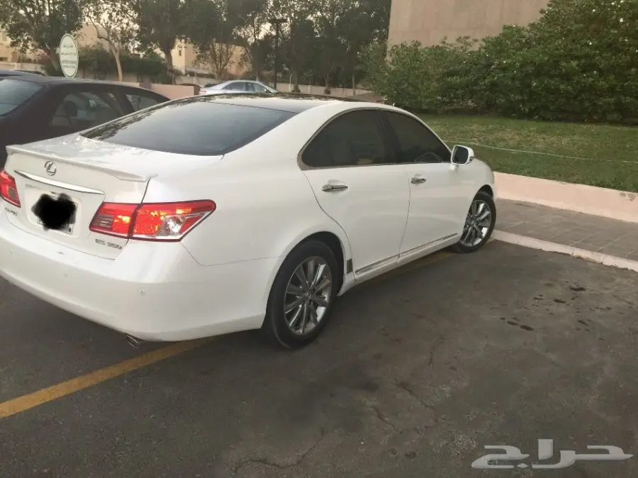 لكزس ES350 2010 فل كامل (image 7)