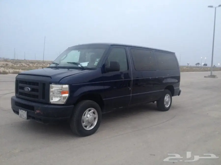 فورد فان خاص للذوي الاحتياجات الخاصة  (image 2)