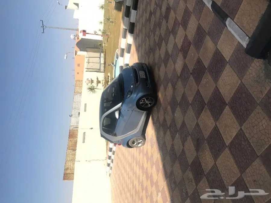 سياره صغيره وملفته بشكل فضيع وكيلها مورسديس (image 5)