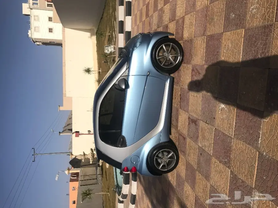 سياره صغيره وملفته بشكل فضيع وكيلها مورسديس (image 7)