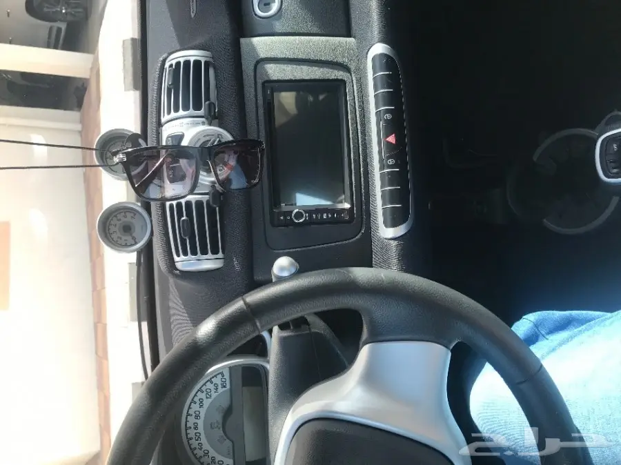 سياره صغيره وملفته بشكل فضيع وكيلها مورسديس (image 11)