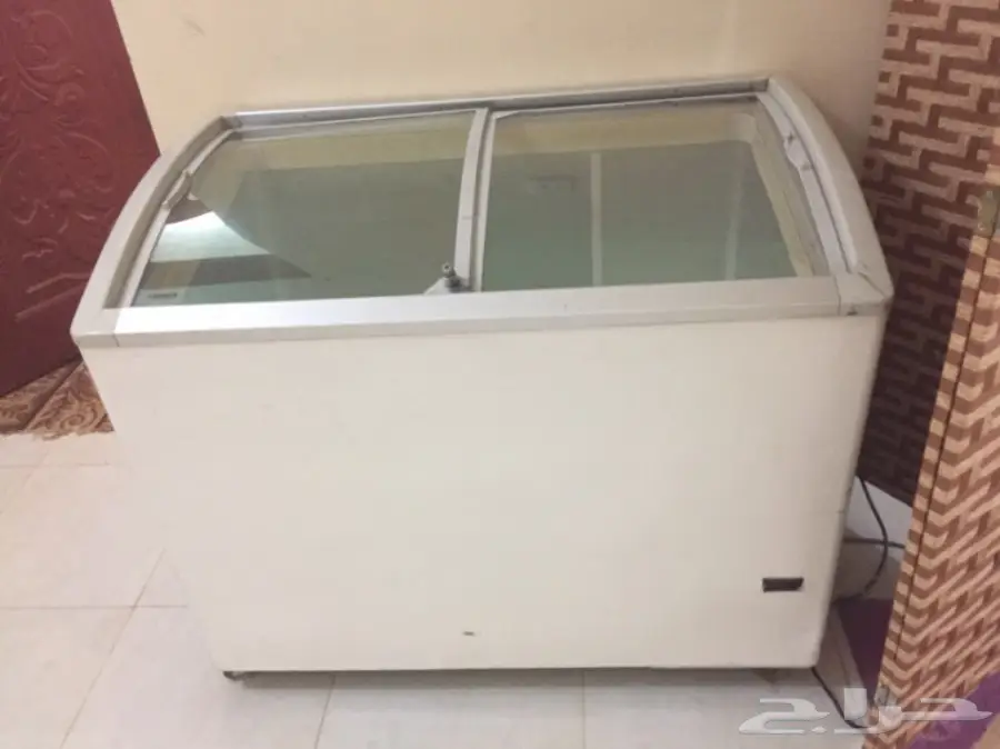 ثلاجة ايسكريم 