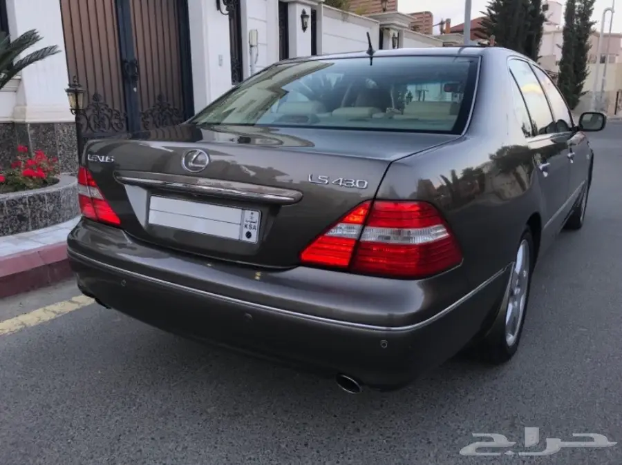 لكزس 430للبيع 2006  (image 8)
