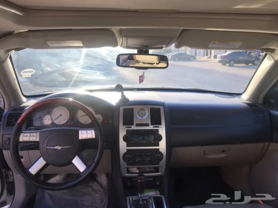 للبيع كرايسلر 2006 فل كامل 8 سلندر (image 5)