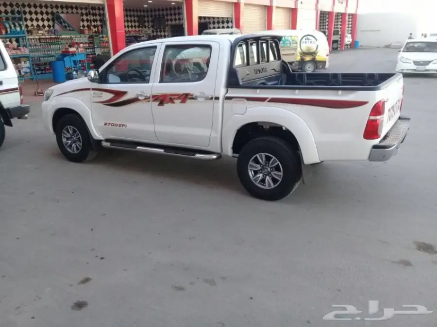 هايلوكس 2014 دبل سعودي ماشي30 (image 4)