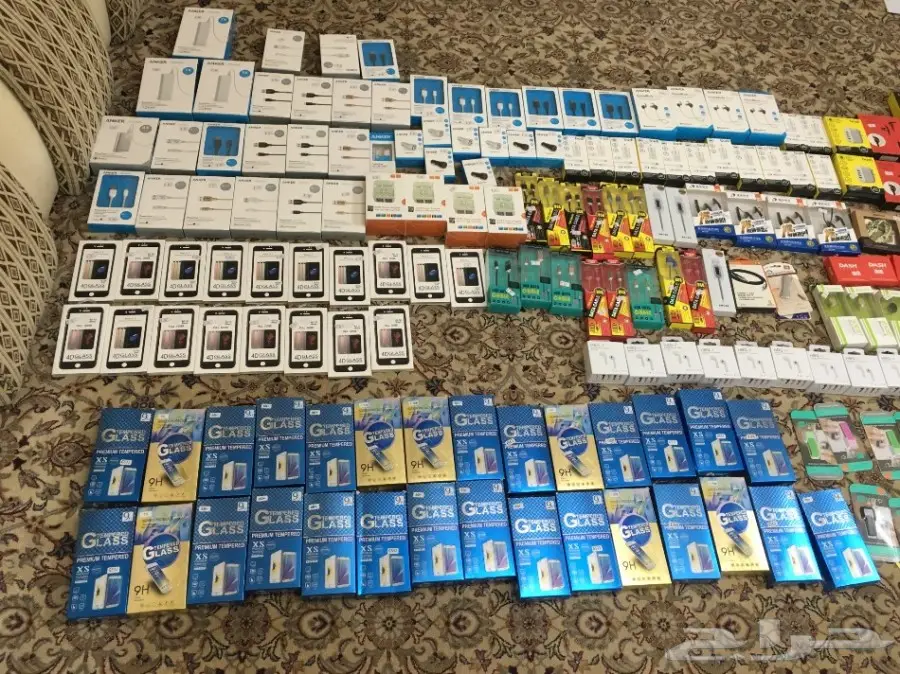 للبيع بضاعة اكسسوارات جوالات بسعر الجمله (image 1)