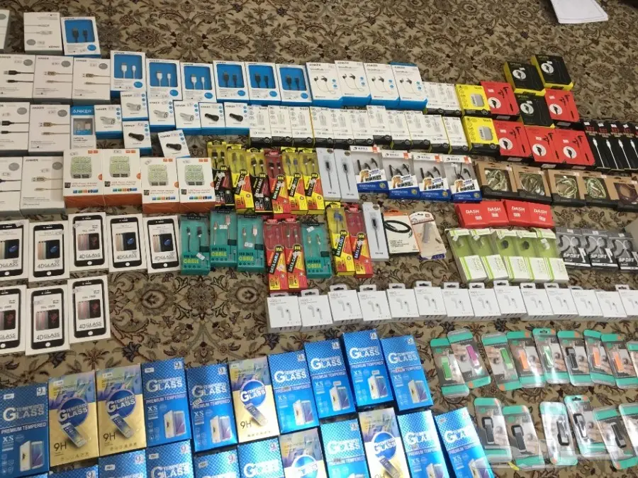 للبيع بضاعة اكسسوارات جوالات بسعر الجمله (image 5)