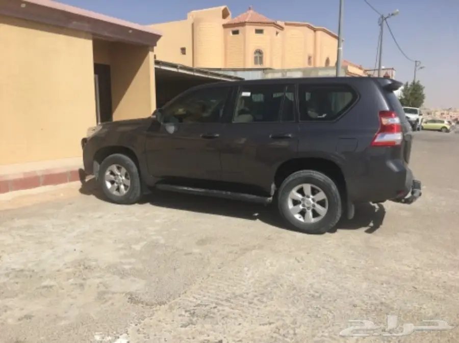 تويوتا برادو TXl اربعه سلندر (image 7)