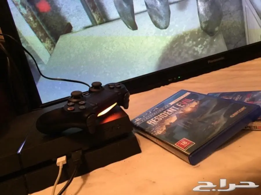 سوني 4 شبه جديد السوم 500 ريال ادخل 