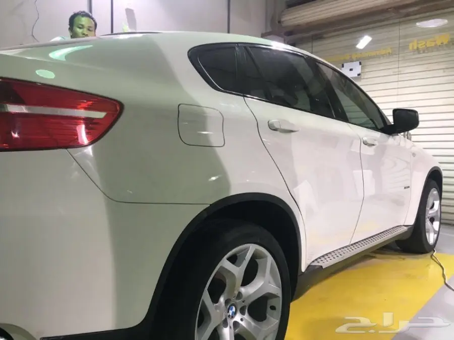 BMW X6  (image 17)