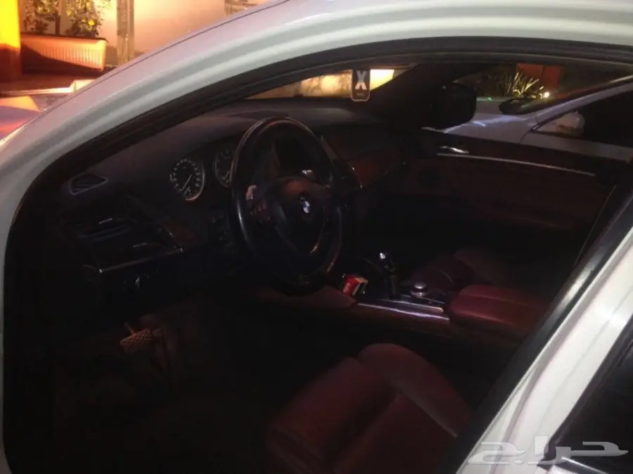 BMW X6  (image 21)