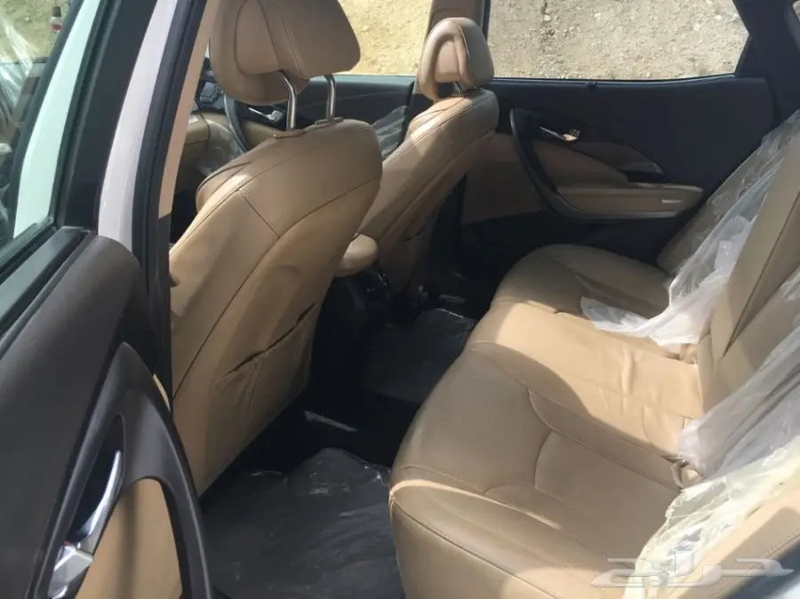 ازيرا 2015 للبيع (image 4)