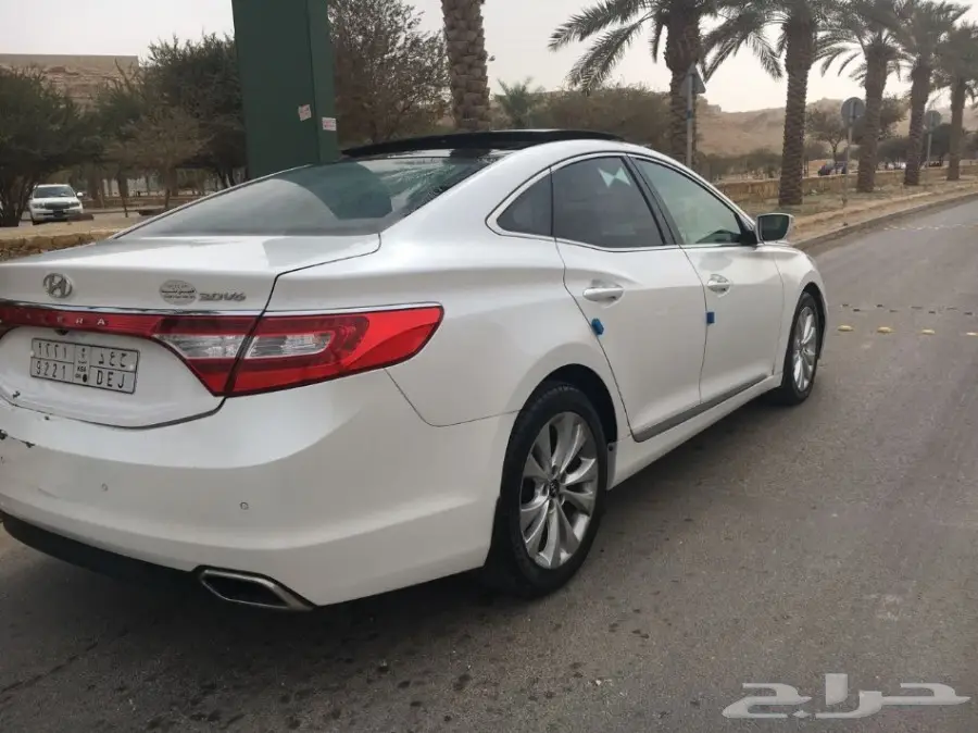 ازيرا 2015 للبيع (image 8)