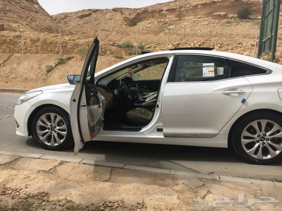 ازيرا 2015 للبيع (image 11)