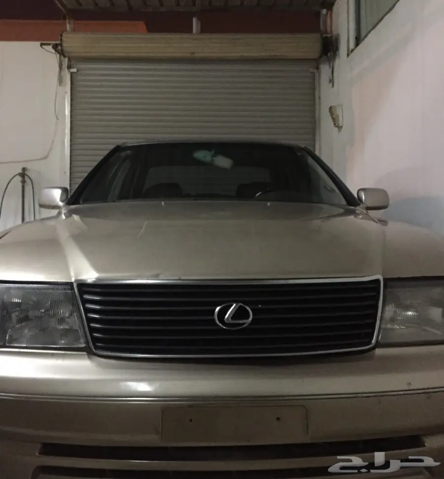 لكزس 400 ال اس سعودي موديل 95  ذهبي 