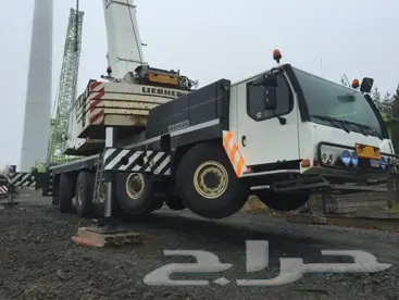 كرين ليبهر 220 طن - فرصة للبيع! (image 1)