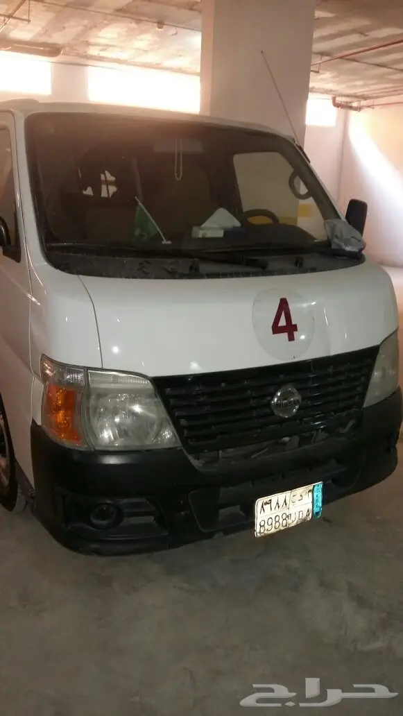 للبيع نيسان اورفان  م 2007