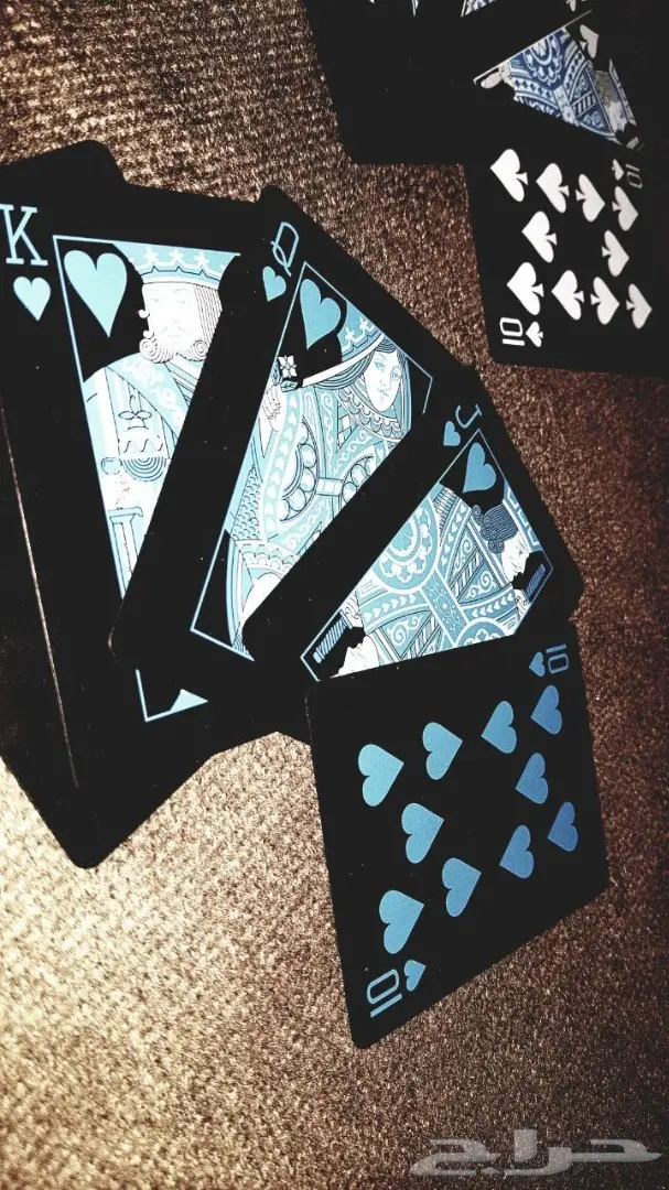 ورق البلوت الذهبي والاسود والفضي. (image 6)