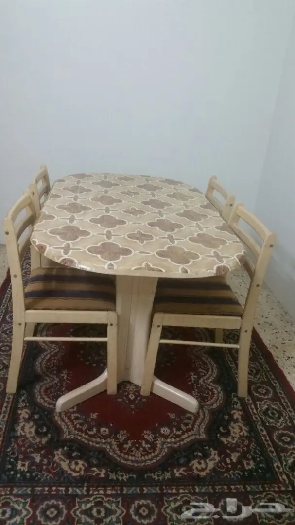 غرفة نوم كبيرة وأنتريه وترابيزة سفرة للبيع (image 9)