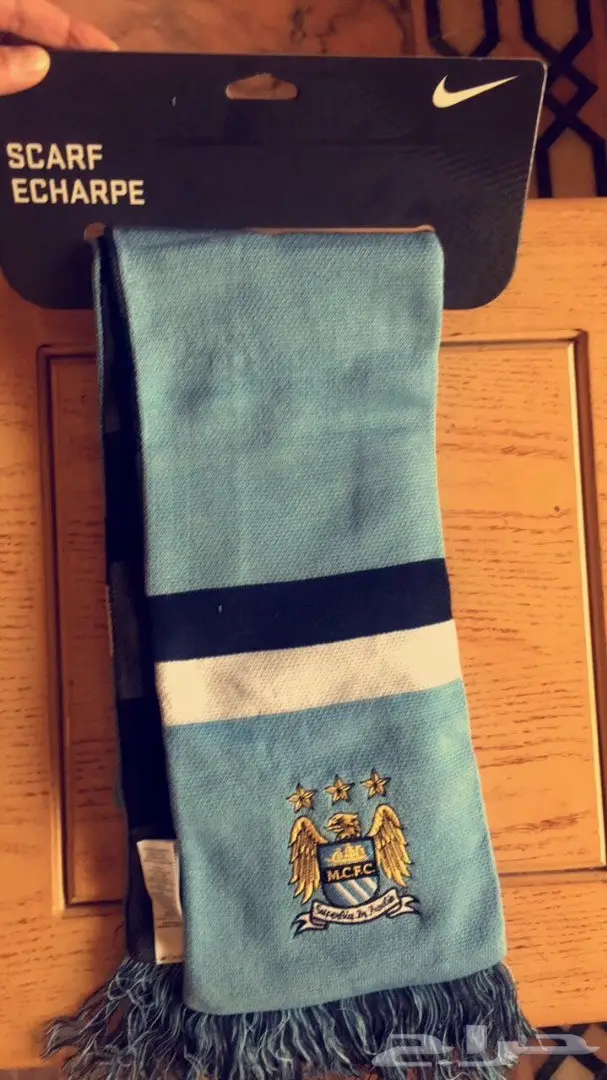 شال (ربطه) لنادي مانشسترستي اصليه