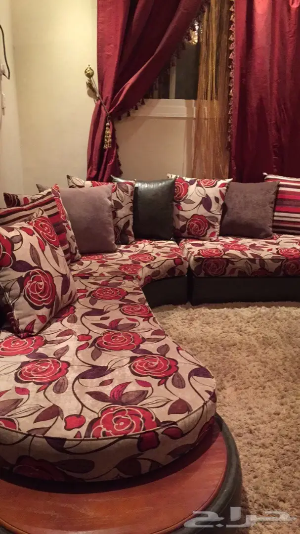 كنب مستخدم سنة واحدة فقط (image 1)