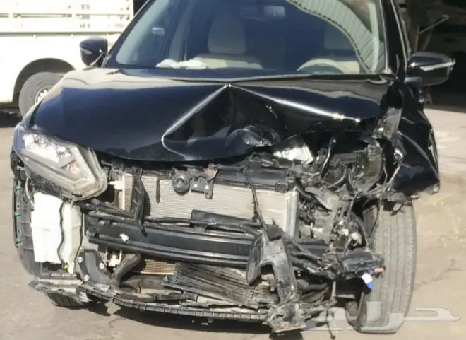 للبيع جيب نيسان اكس تريل 2016 مصدوم  (image 7)